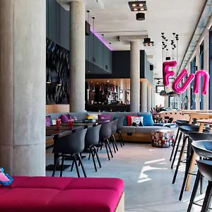 Moxy Vienna Airport 3*, Schwechat Österrike