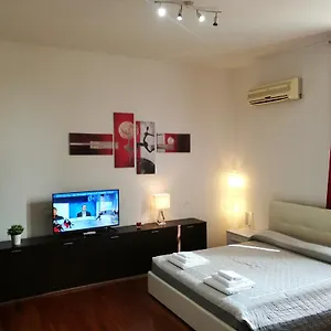 Apartamento Residenza Piazza Dei Martiri 8, Bolonia