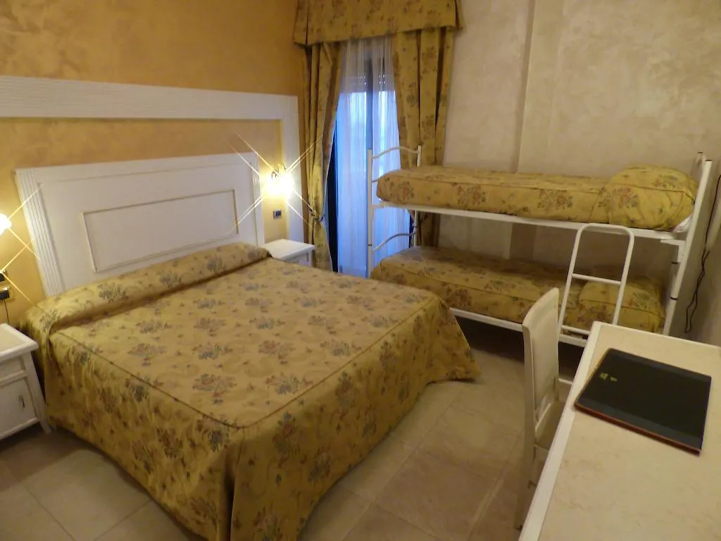 Hotel Diplomat Palace Rimini 4*,  Italy