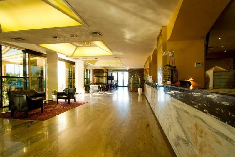 Hotel Diplomat Palace Rimini Olaszország